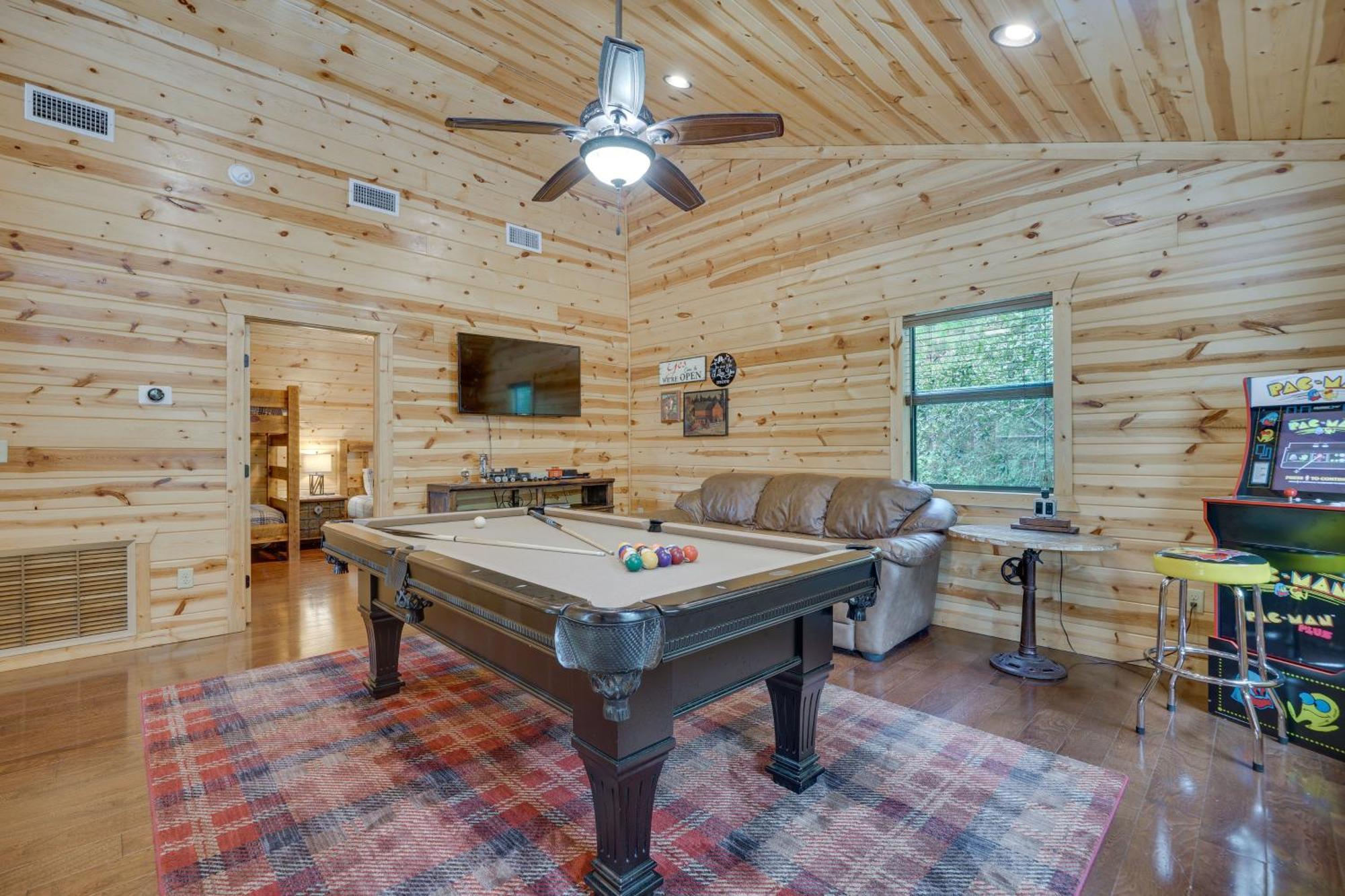 Penny Lane Lodge Broken Bow Cabin Less Than 6 Mi To Lake Екстериор снимка