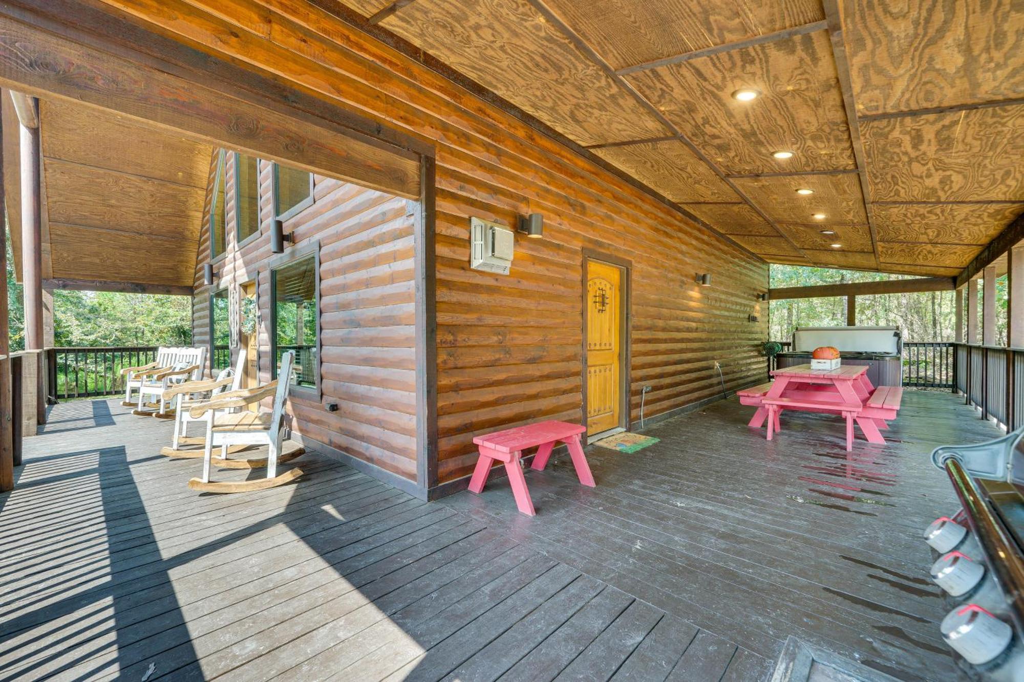 Penny Lane Lodge Broken Bow Cabin Less Than 6 Mi To Lake Екстериор снимка