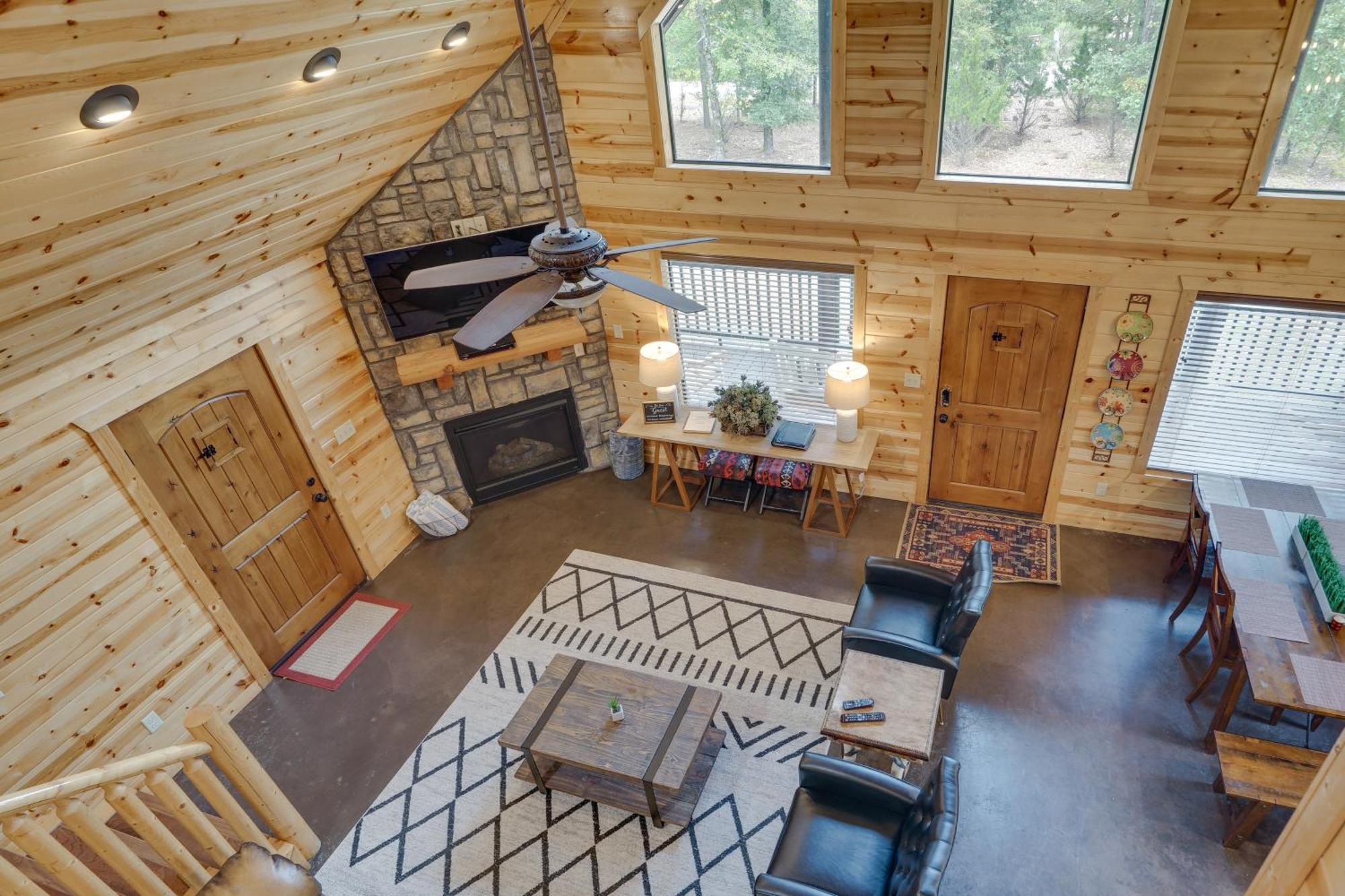Penny Lane Lodge Broken Bow Cabin Less Than 6 Mi To Lake Екстериор снимка