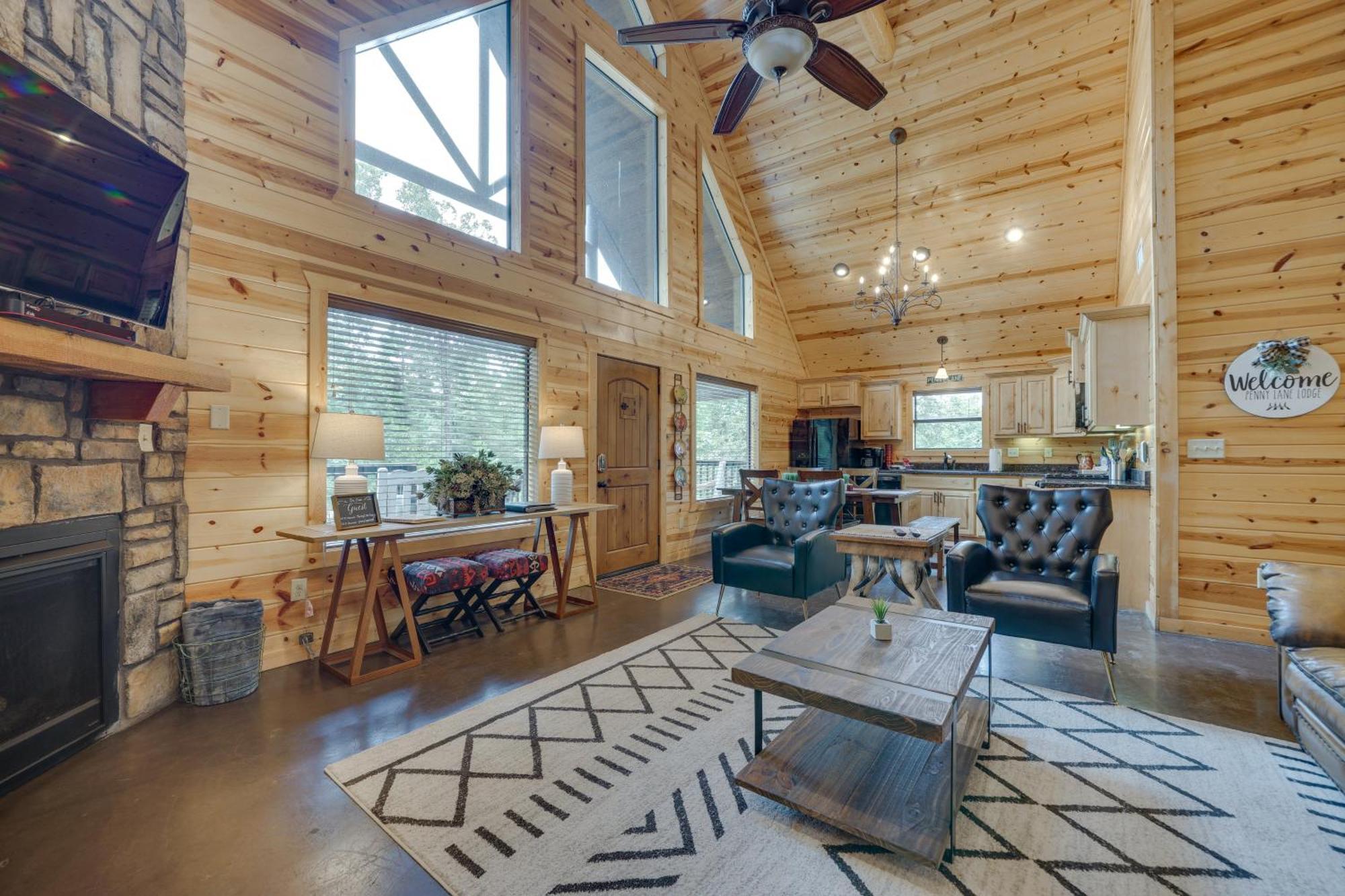 Penny Lane Lodge Broken Bow Cabin Less Than 6 Mi To Lake Екстериор снимка