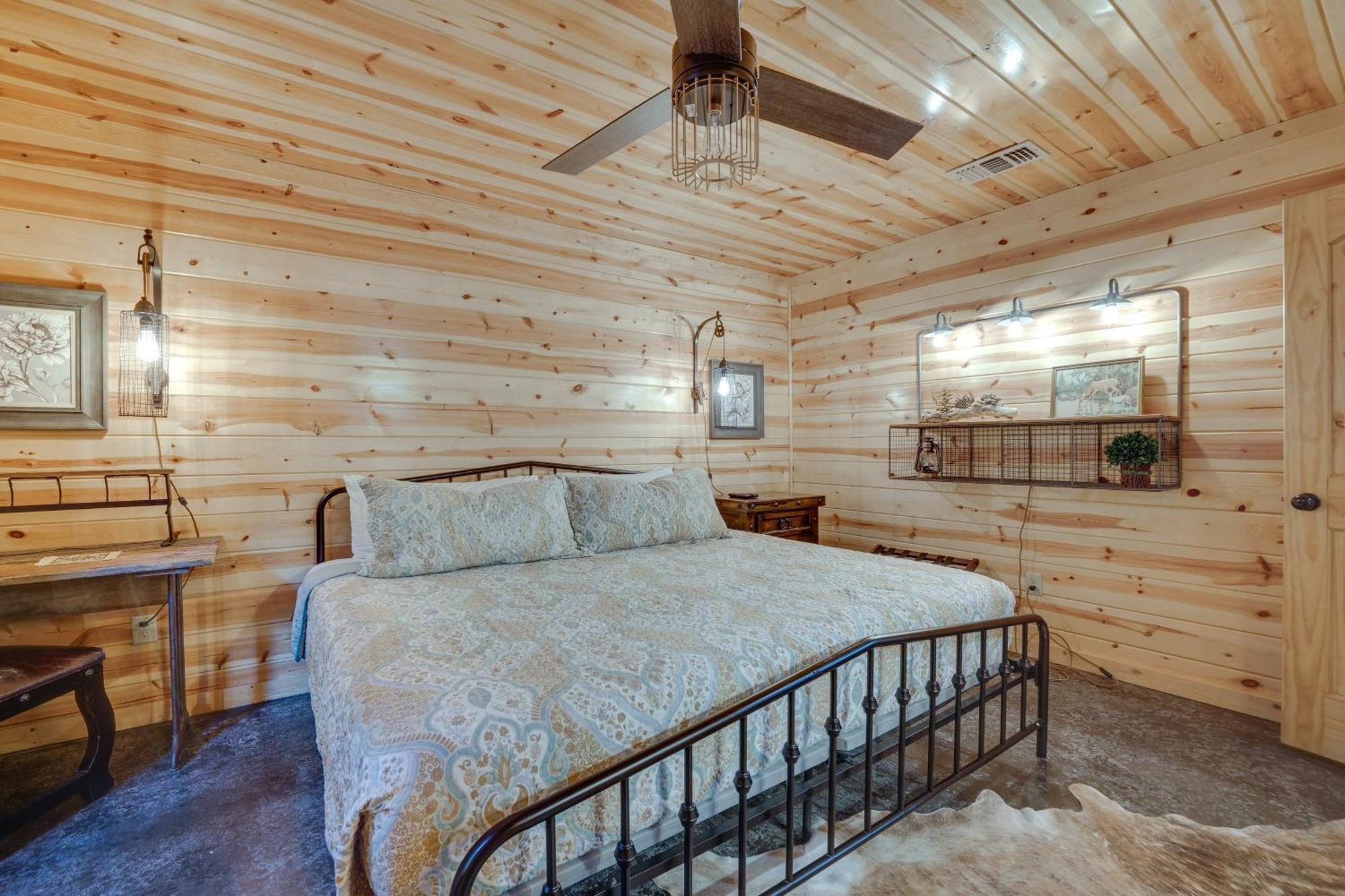 Penny Lane Lodge Broken Bow Cabin Less Than 6 Mi To Lake Екстериор снимка